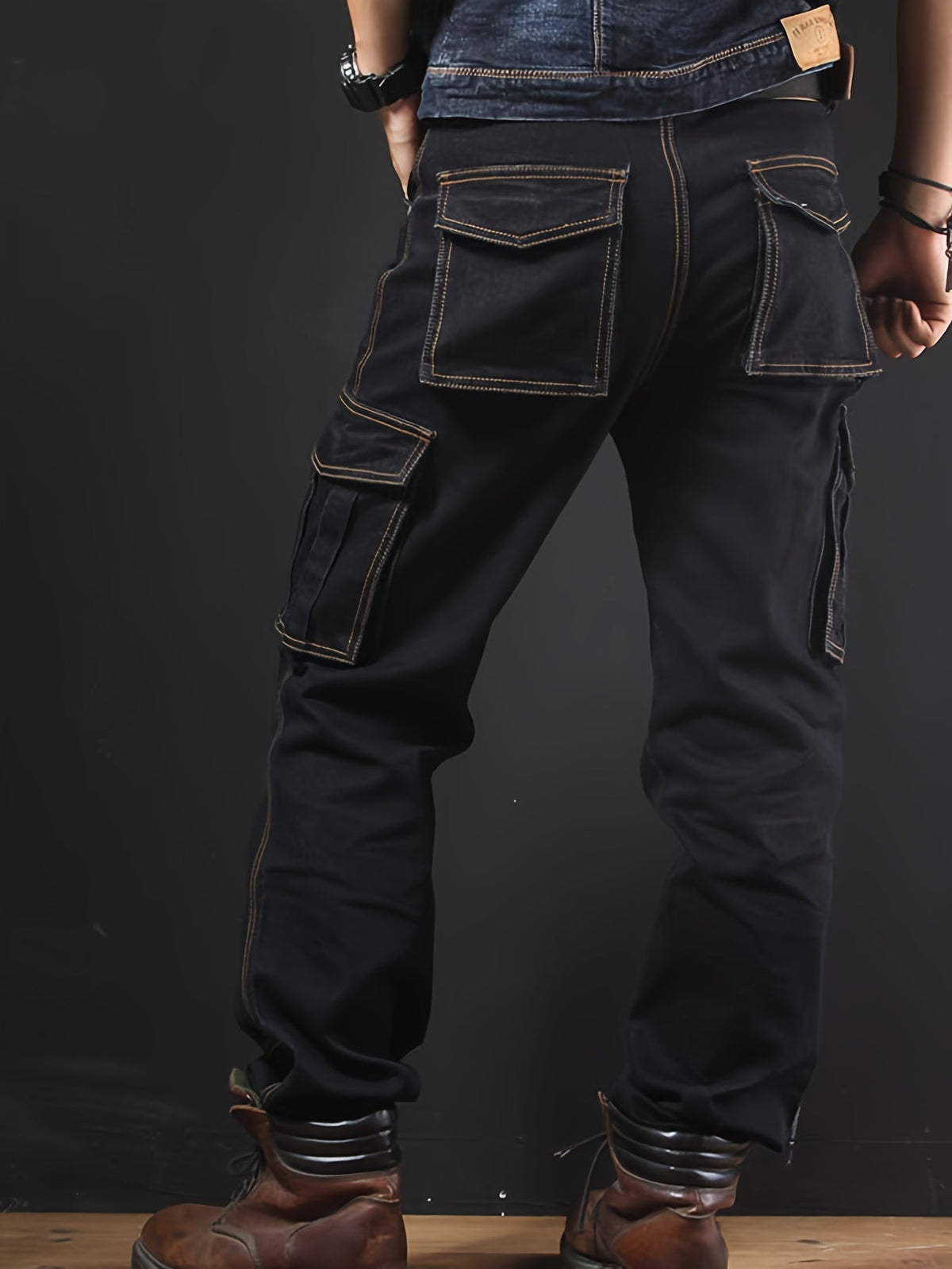 Cargo Pants with Multiple Pockets and Relaxed Fit, Reinforced Stitching